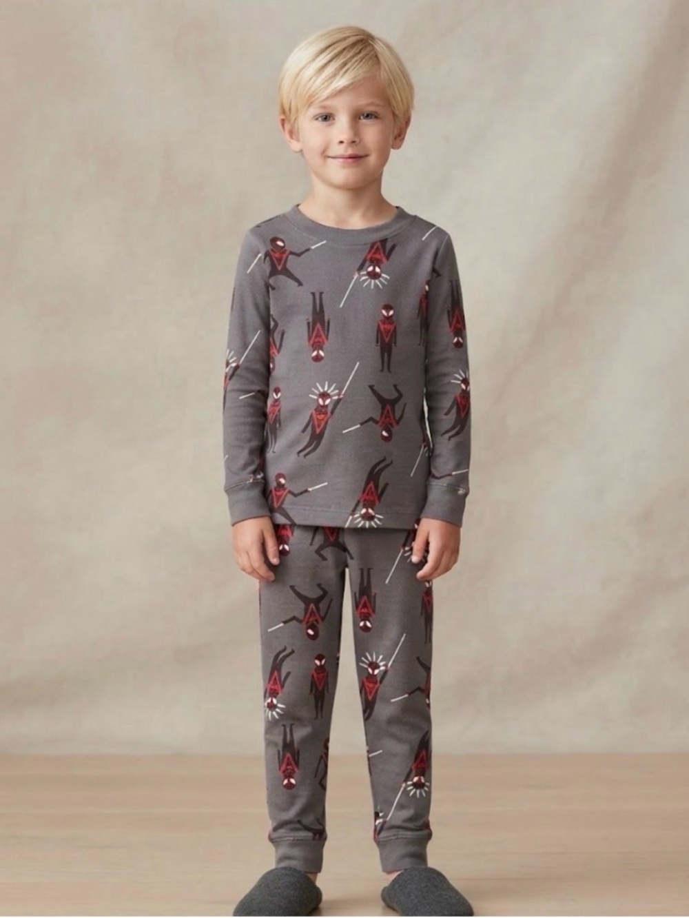 Hanna Andersson Spider-Man Gray Pajama Set with Red Accents